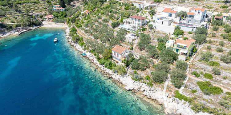 Villa Franka with pool and sea view