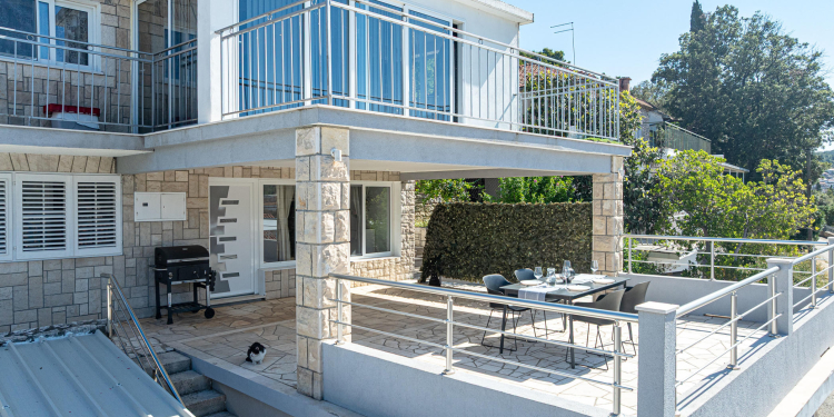 Apartment Doris with amazing sea view