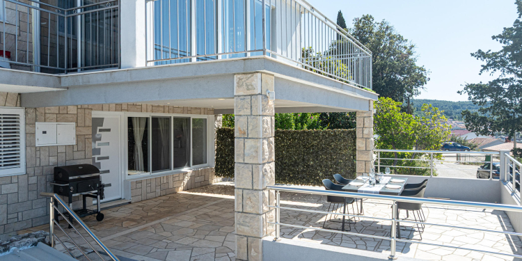 Apartment Doris with amazing sea view