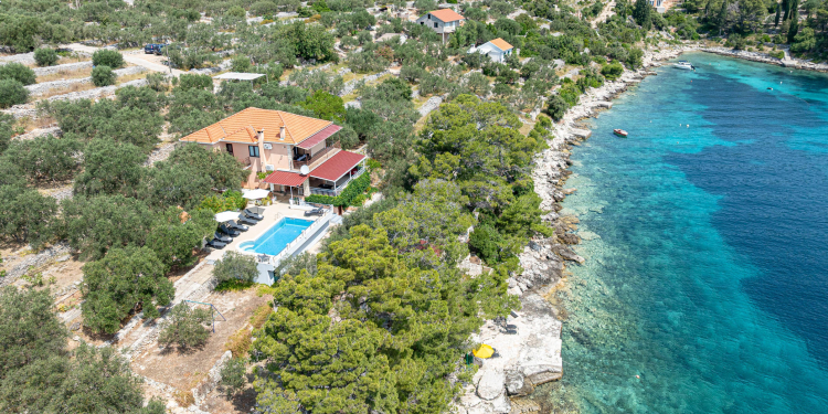 Holiday Home Pelegrin Gordana