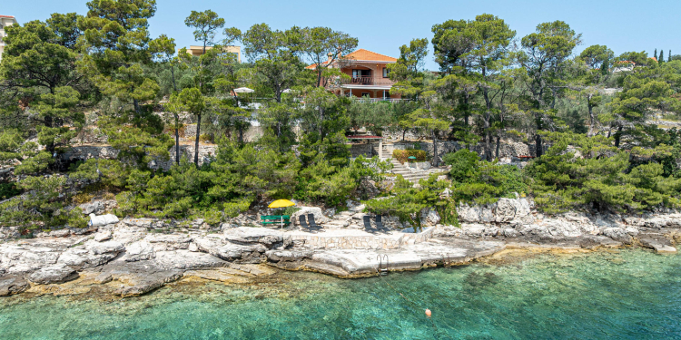 Holiday Home Pelegrin Gordana