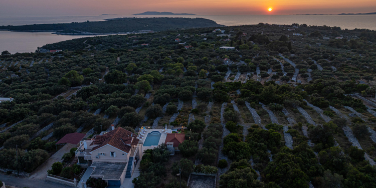 Holiday House Maja