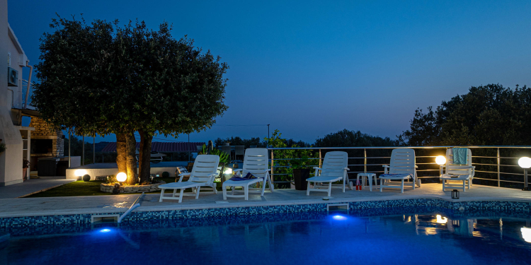 Holiday House Maja