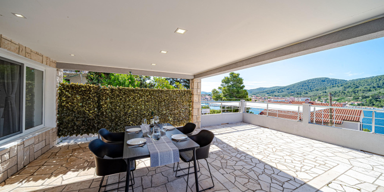 Apartment Doris with amazing sea view