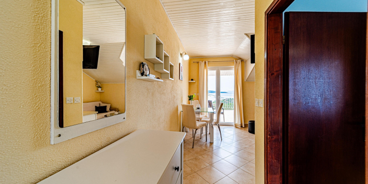 Holiday House Maja