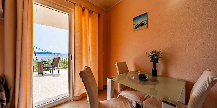Holiday House Maja